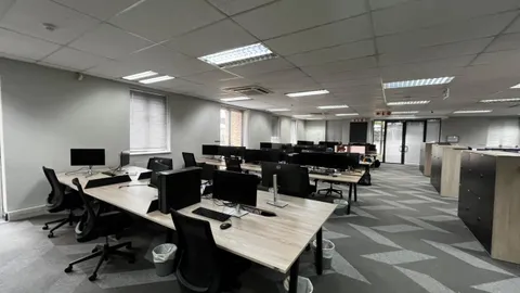 Silver Stream Business Park